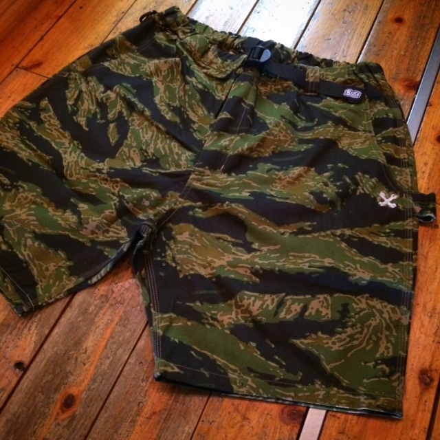 画像: BLUCO / EASY PAINTER SHORTS・タイガーストライプ明日再入荷！！